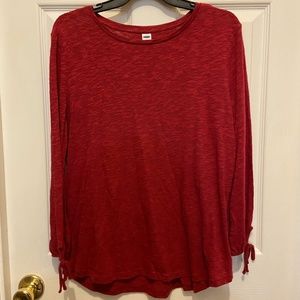 Dark pink long sleeve top